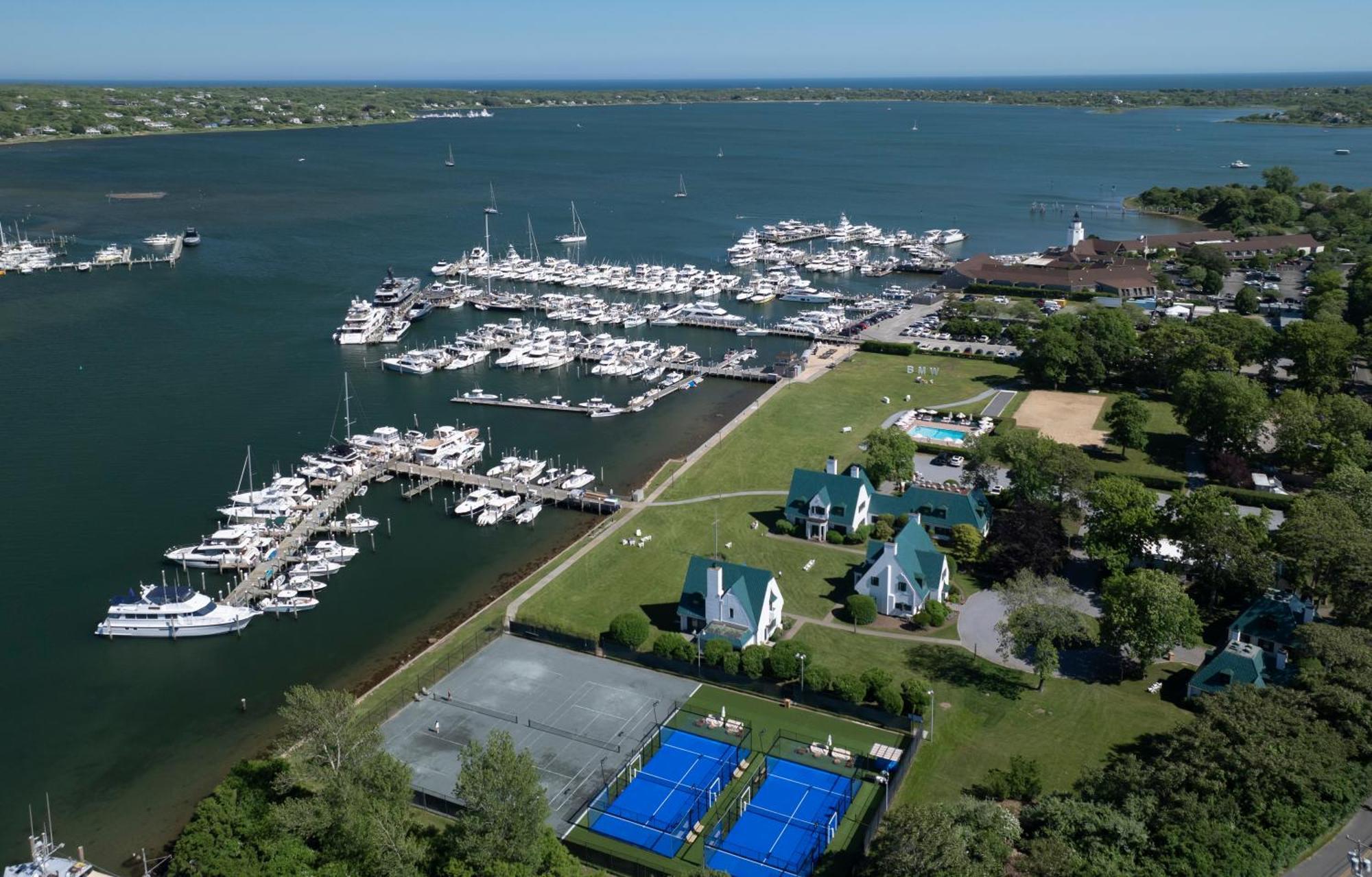 Отель Montauk Yacht Club Экстерьер фото